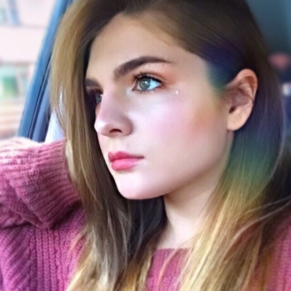 Meet your Posher, Lynette - Picture 3 of 5